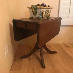 Antique Drop Leaf Table 
