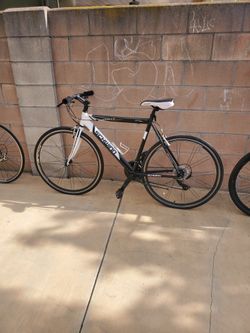 Scwinn Hybrid Bike