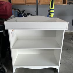 Changing Table/shelf