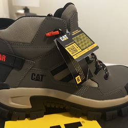 Caterpillar Boots Brand New 