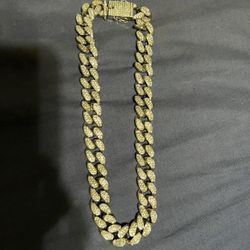 Thick Chain