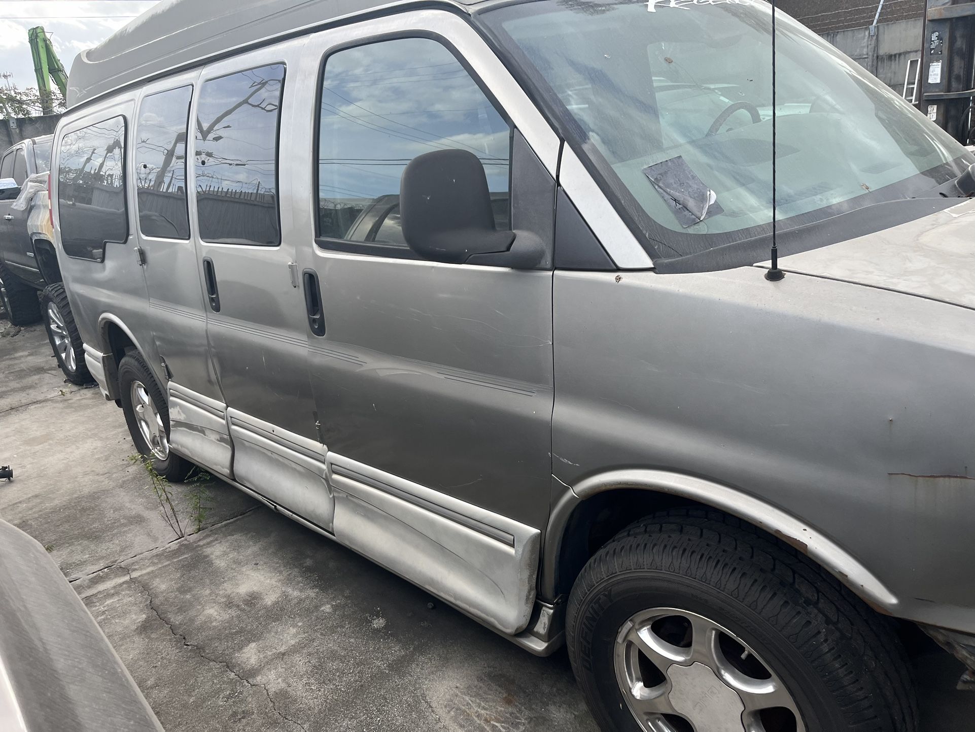 Parting Out Conversion Van Chevy Express OEM Regency Parts GMC Savana 