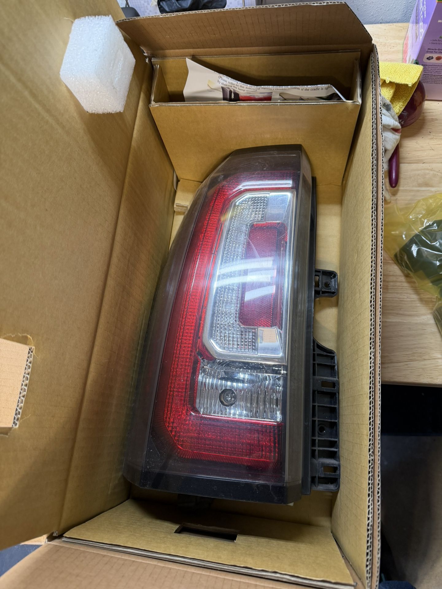 GMC Yukon Tail Light