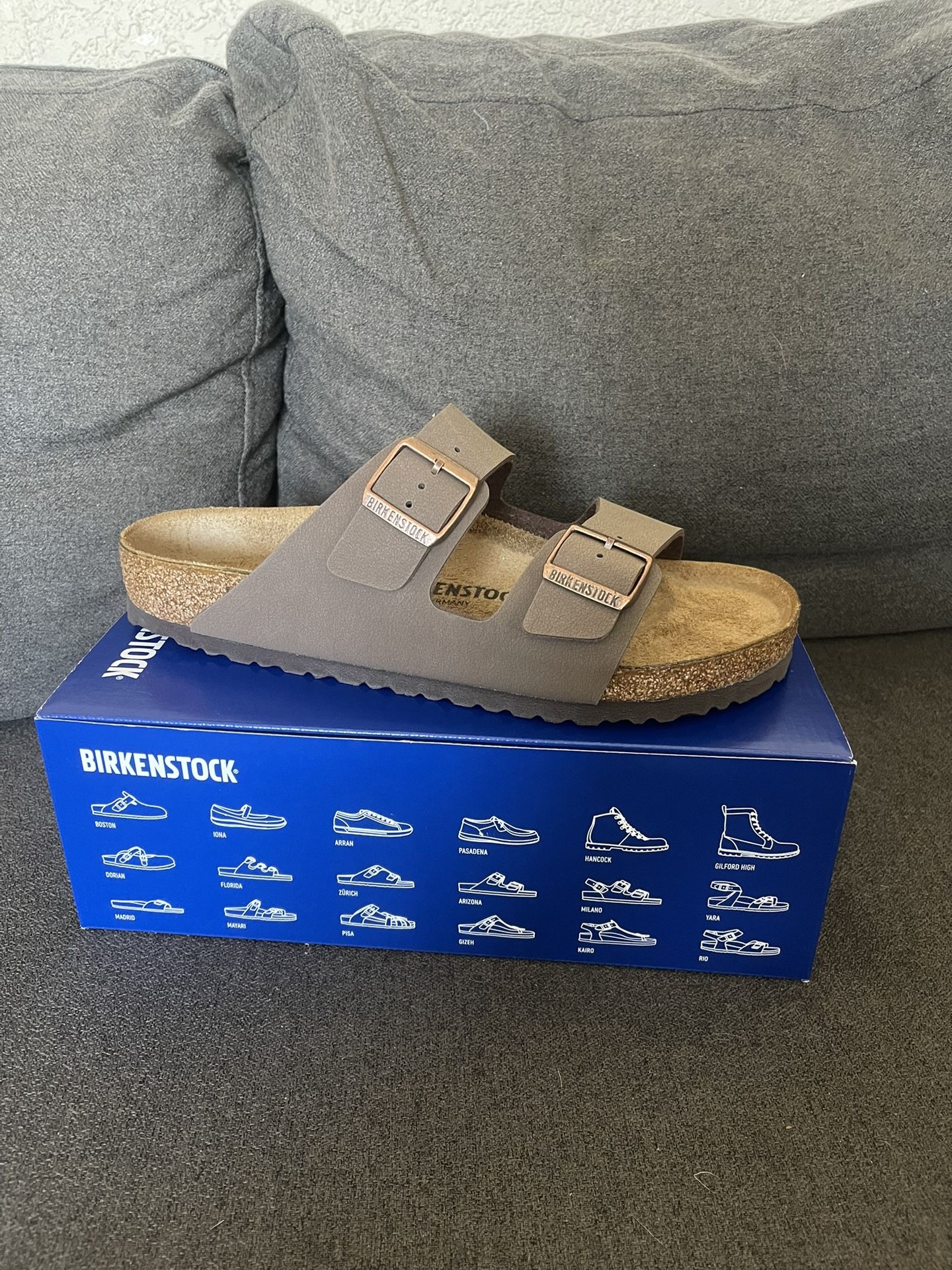 NWT Birkenstock Men’s Arizona Size 10