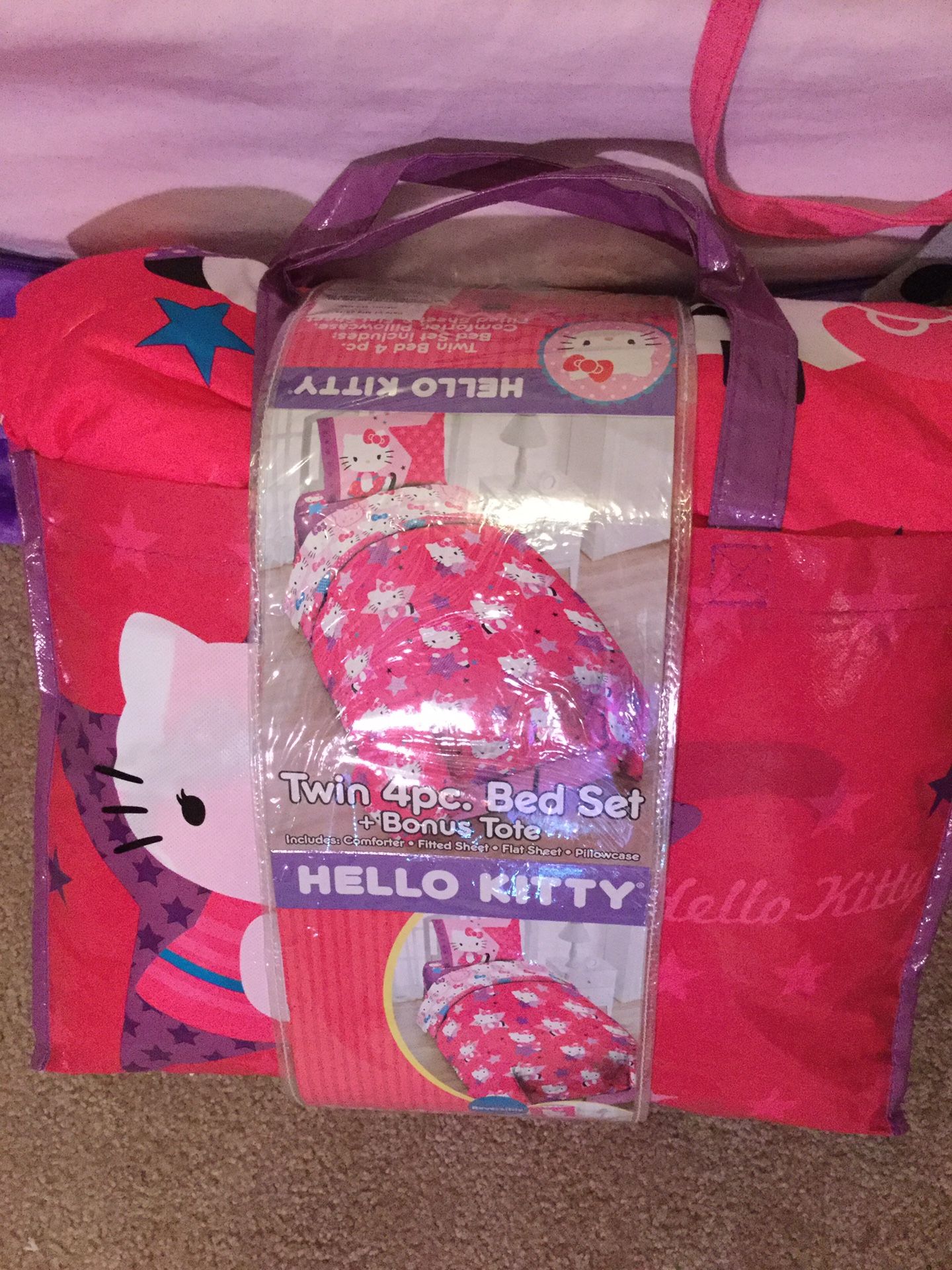 Hello Kitty Twin Bed Set