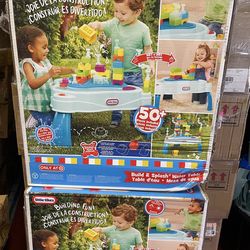 Little Tikes Build and Splash Deluxe Water Table with Block Set - 50pc