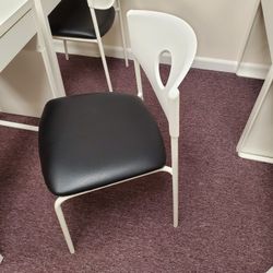 Selling Office Chairs Barely Used 