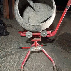 Concrete Mixer  90 Pound Bags
