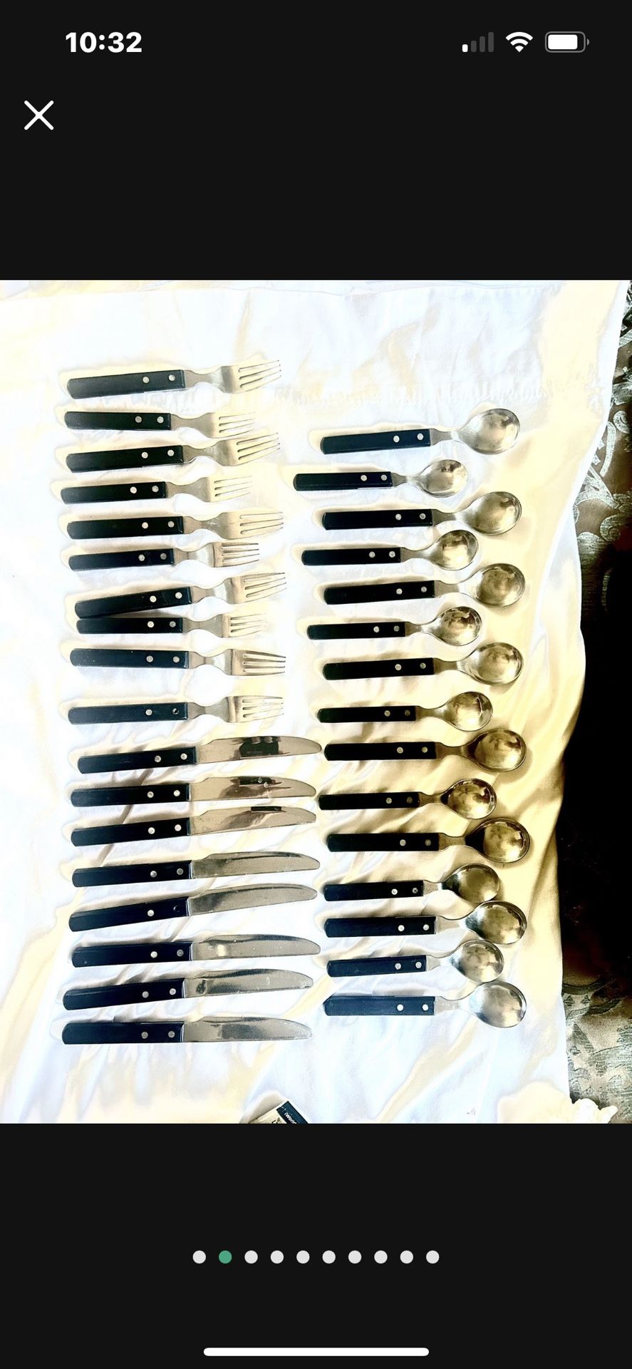 34 Pieces Of Stainless Steel Silverware