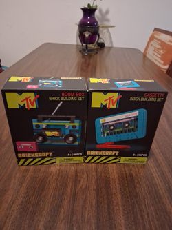 MTV Brickcraft ( Cassette & Boom Box )