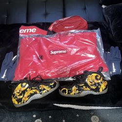 Supreme Box Logo Hoodie 