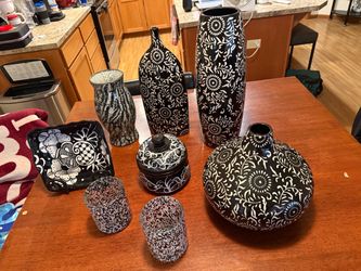 Black and White Ceramic Decor Set