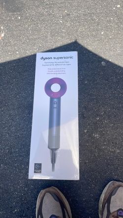 Dyson supersonic hair dryer