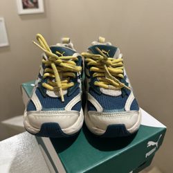 Boys Puma Sneakers