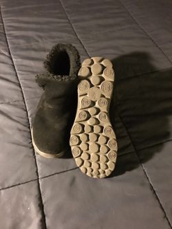 Sketchers Winter “ON The Go,” Ankle Boots Size 8