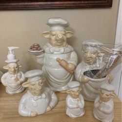 Beautiful Pig Set Cookie Jar And More $ 59 All