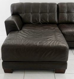 Excellent Condition Chateau d'ax Pure Italian Leather Sectional Sofa - Can Deliver