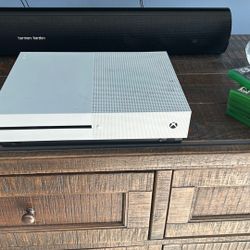 Xbox One 