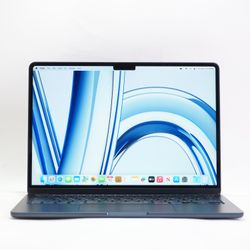 2024 Apple Macbook Air 13.6" M3 8C GPU 4.0GHz 8GB RAM 256GB SSD MRXV3LL/A