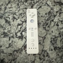 Nintendo Wii Remote Controller – White 