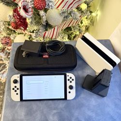 Nintendo Switch OLED Bundle 