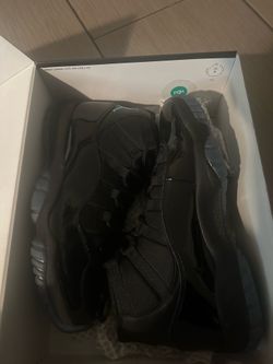 Jordan Gammas 11s size 10.5M