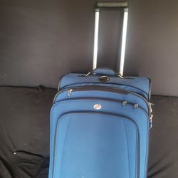 AMERICAN TOURISTER LUGGAGE