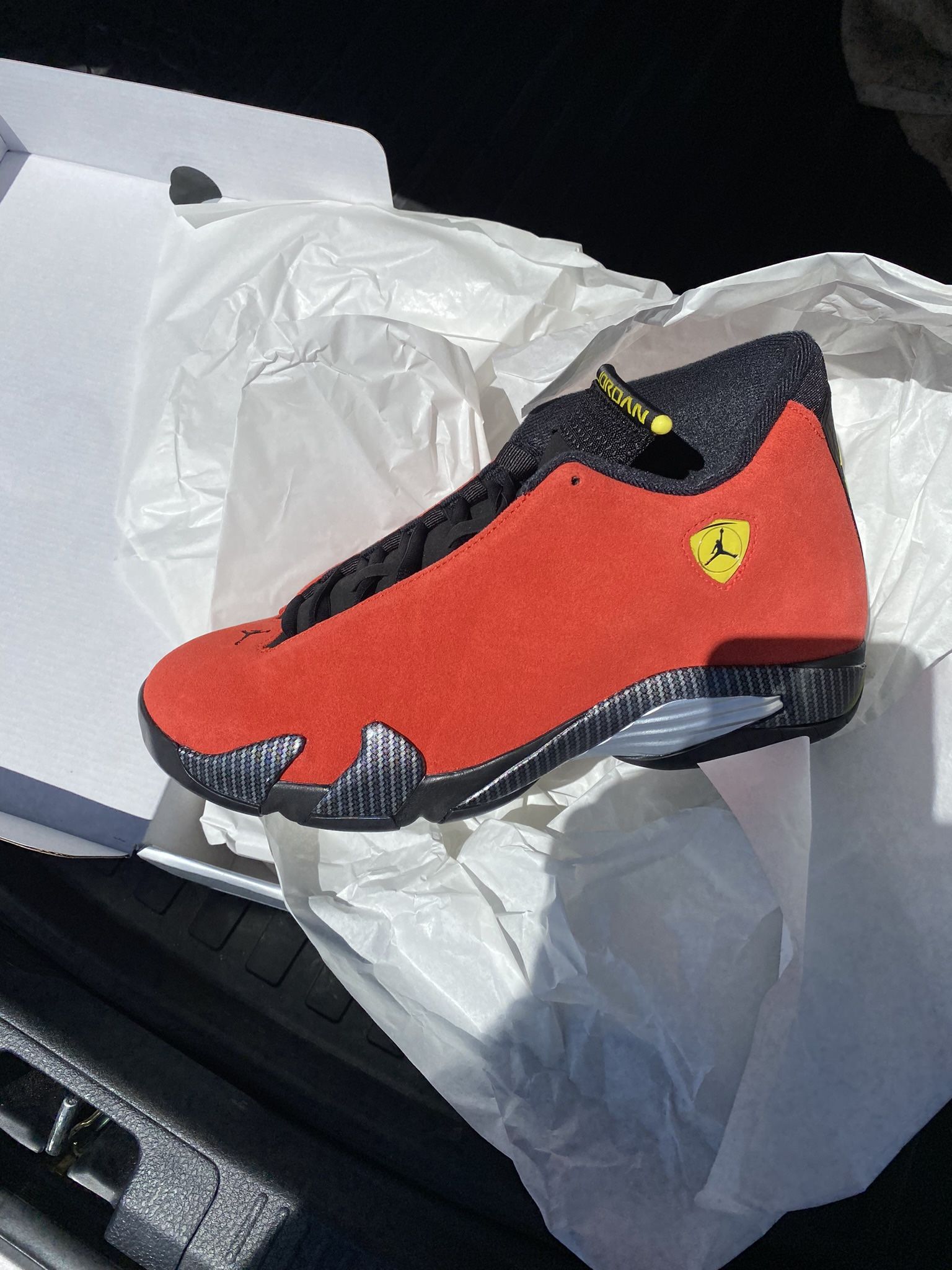 DS Air Jordan 14 Ferrari Size 10 & 11