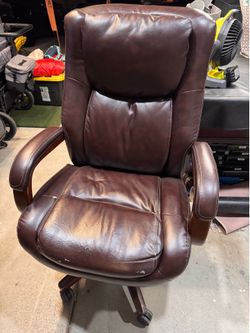 LazBoy Brown Leather Executive Chair