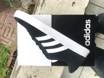 Adidas court 2.0k Black shoes