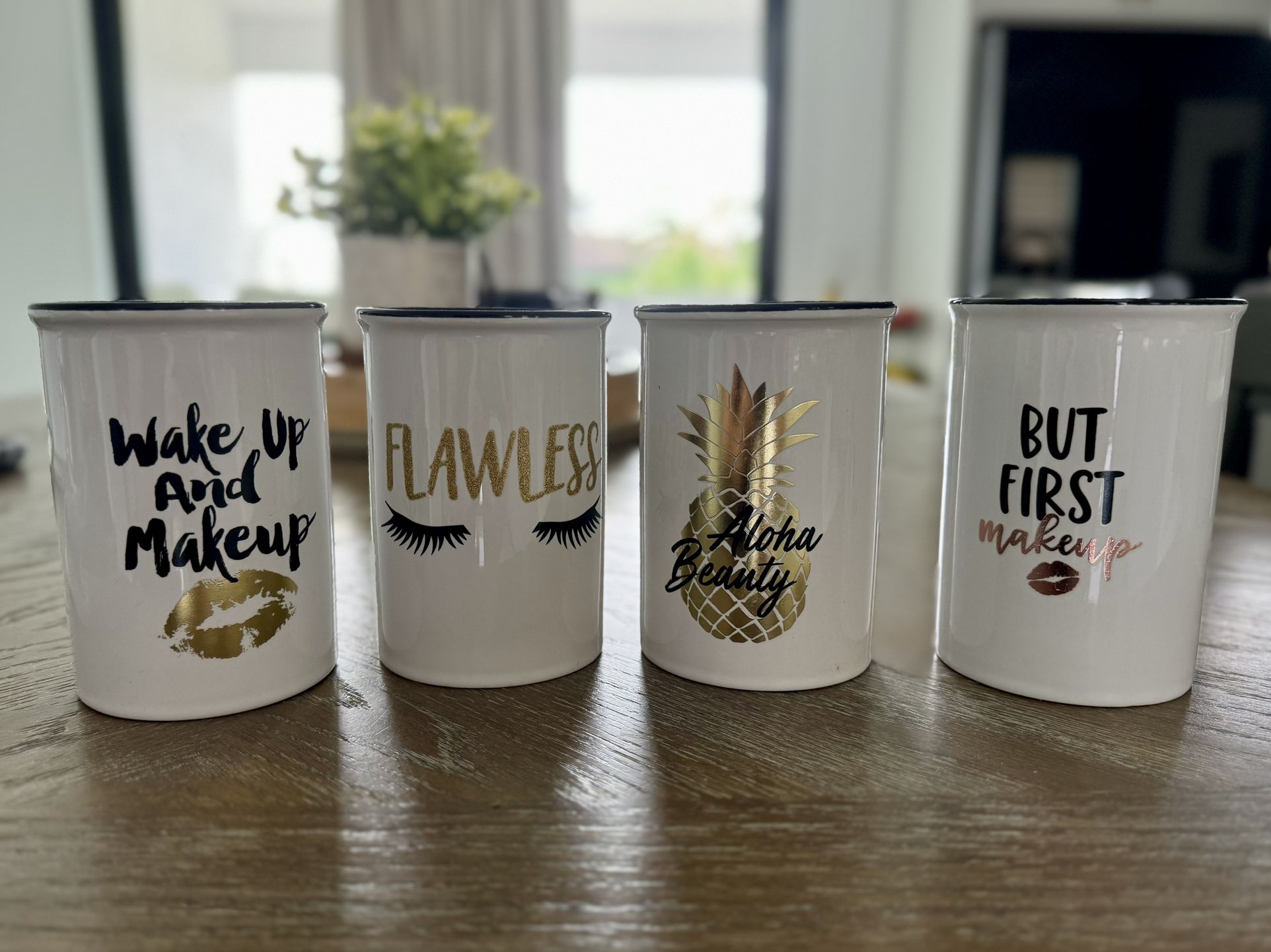 Makeup Brush Organizer