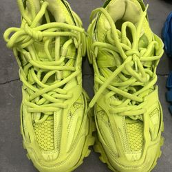 Balenciaga Track Sz 41