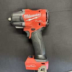 Milwaukee 1/2 Torque Sense Impact 