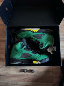 Jordan 5 Retro SE Oregon - Size 10.5 (Used)