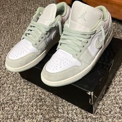 Air Jordan 1 Lows 