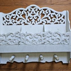 $10.00 - Shabby Chic Wall Organizer with Peg Hangers/Multifunctional!  