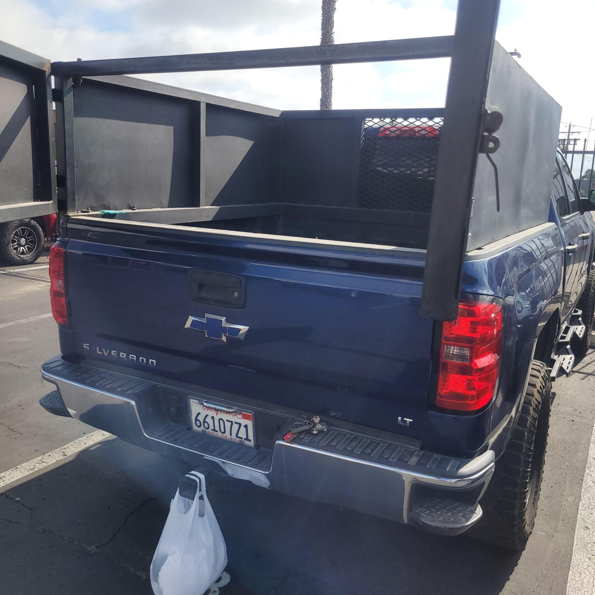 Chevy Silverado- Short bed Metal Privacy/Storage box.