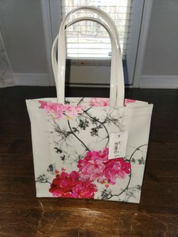 TED BAKER ICON HANDBAG
