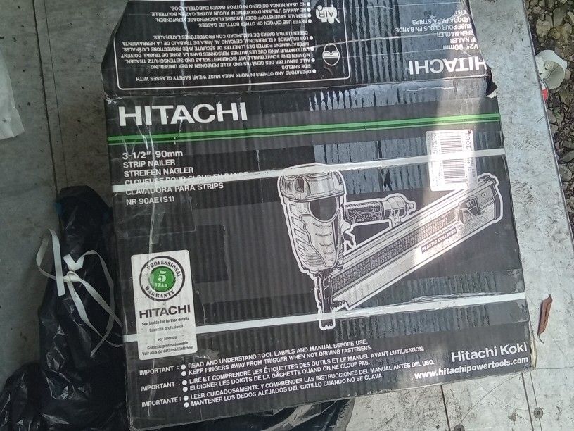 Hitachi Strip Nail Gun