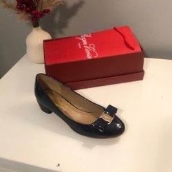 Designer Wedges (Size 7 Women’s)