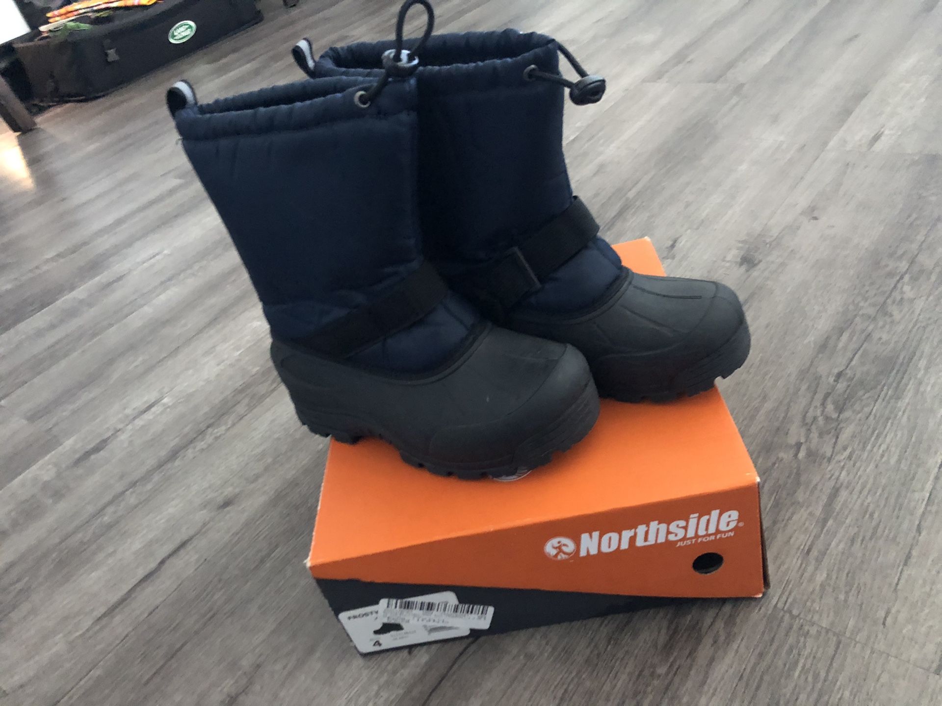 Kids snow boots