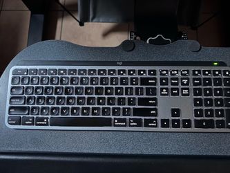 Logitech MX Keys Advanced Illuminated Wireless Keyboard for Mac - Bluetooth/USB