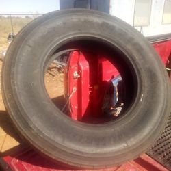 Bridgestone Semi Tire