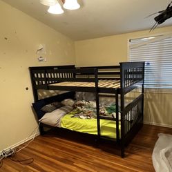 Full Size Bunk Bed With Trundle 