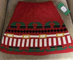New With Tags - Girl’s XS Christmas Skirt