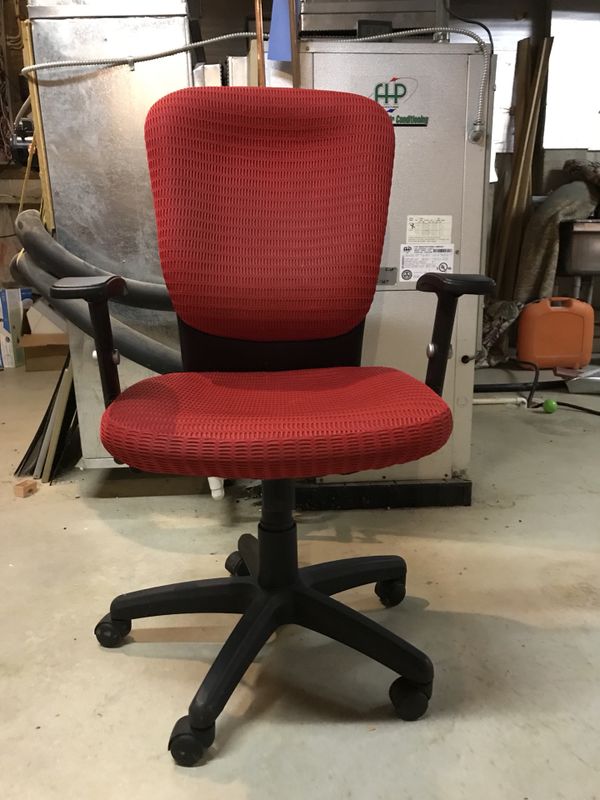 Red Black Leather Office Chair Used Furniture In Mount Sterling Red Black Leather Office Chair Used Furniture In Mount Sterling Oh Offerup