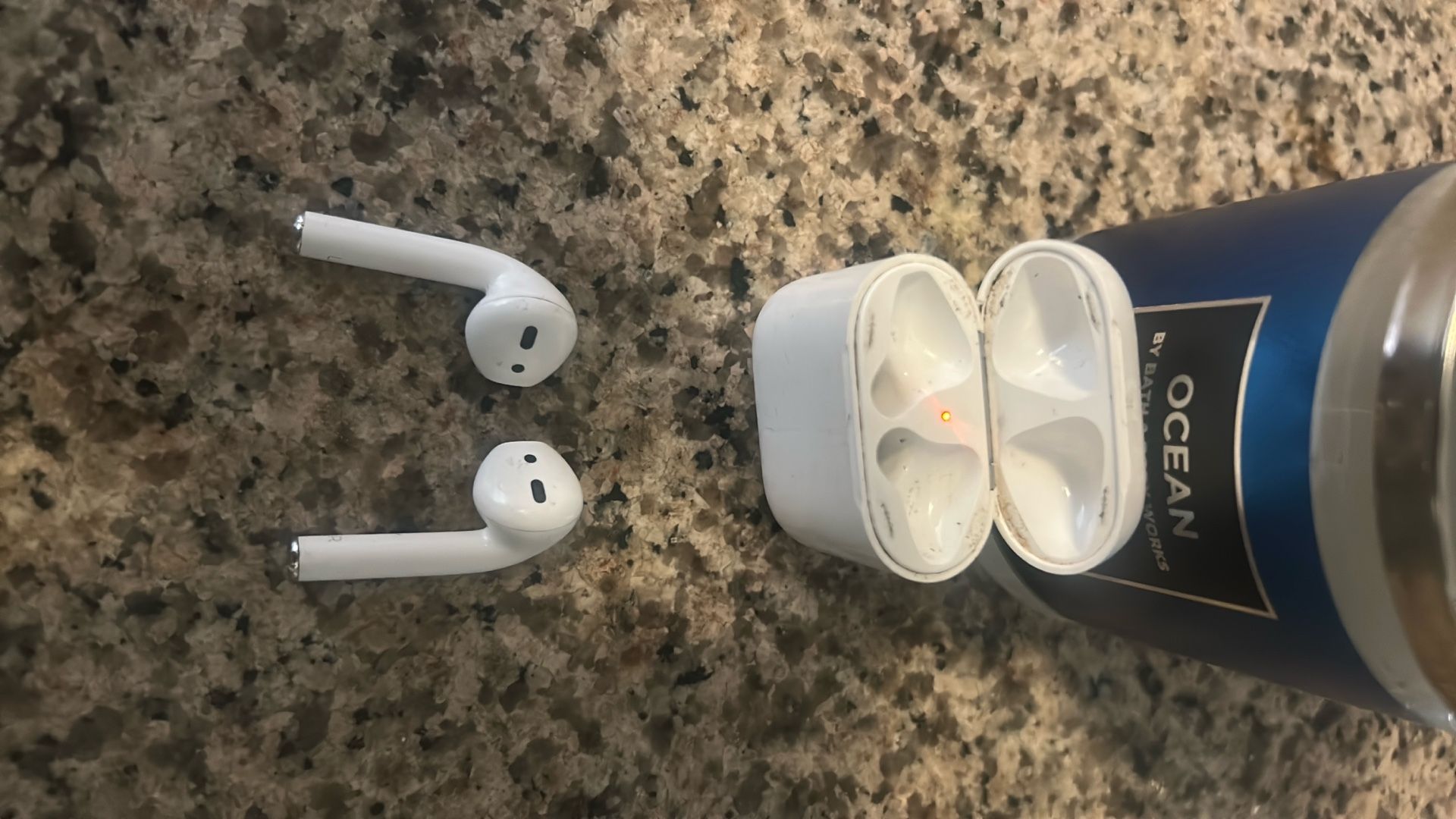 Apple Air Pods First Gen