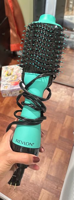 Revlon one-step hair dryer and volumizer