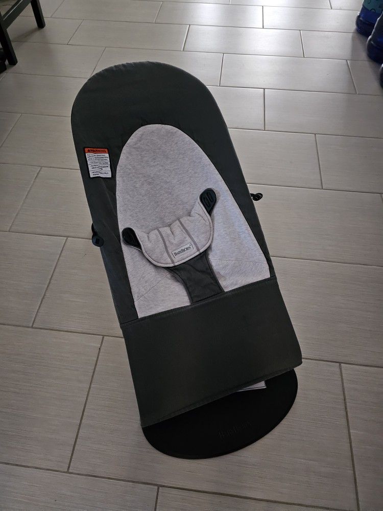 Baby Bjorn Bouncer