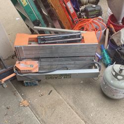 Tile Saw